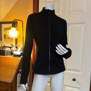 Lululemon Define Jacket
Nulu size 10/L